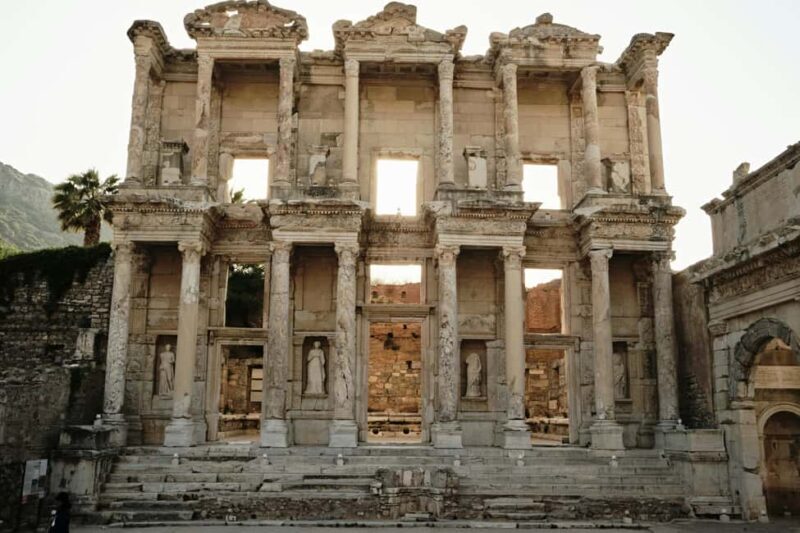 Small Group Tour Day Trip to Ephesus from Istanbul by Plane - Key Points