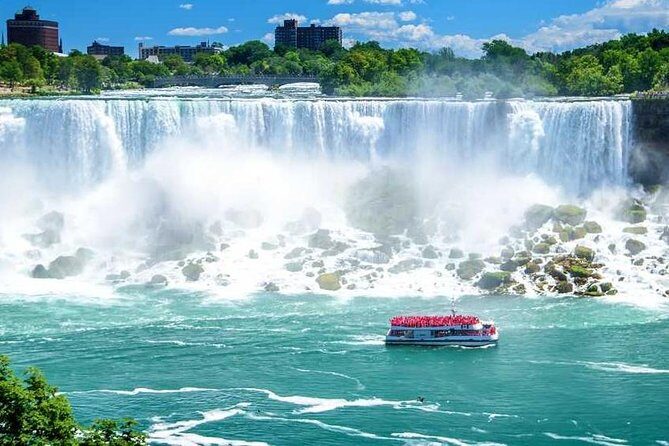Small Group Tour of Niagara with Boat Cruise from Toronto - Who Should Consider This Tour?