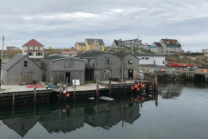 Small Group Tour - Peggy's Cove, Lunenburg, the Annapolis Valley - Who Will Love This Tour?