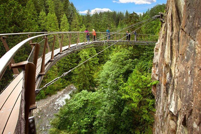 Small Group Tour: Vancouver Sightseeing and Capilano Suspension Bridge - Authentic Experiences from Travelers