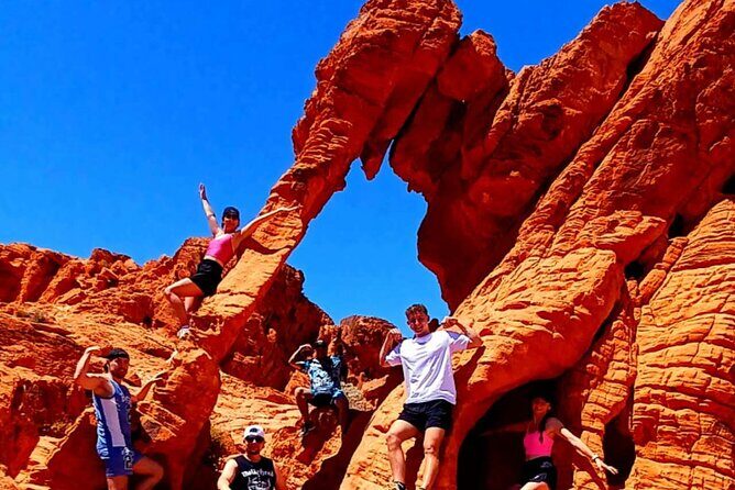 Small Group Valley of Fire Half Day Hiking Tour from Las Vegas - Key Points