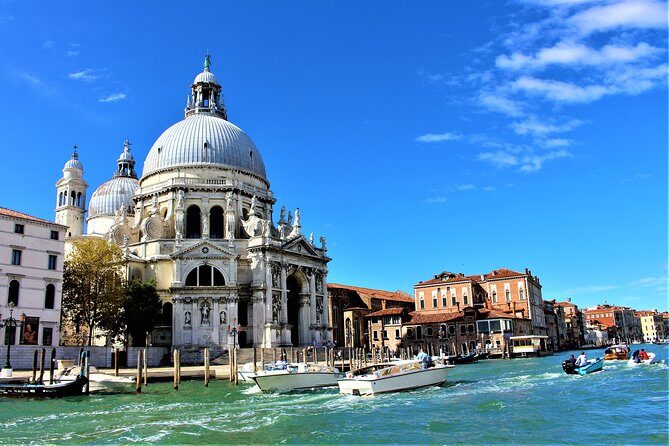Small Group Venice Grand Canal Panoramic Tour - A Practical Look at the Tour