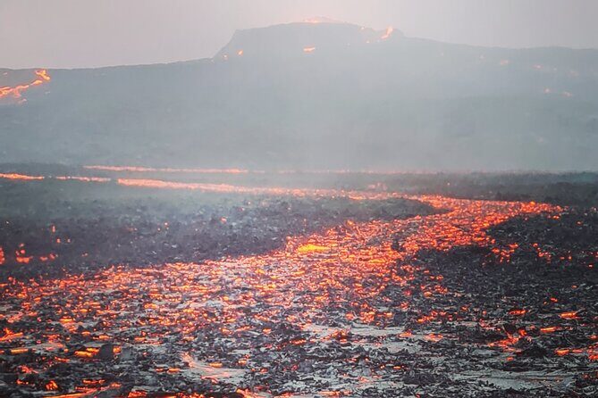 Small Group Volcano Hike with a Professional Geologist - FAQs