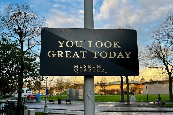 Small Group Walking Tour in Amsterdam with Friendly and Fun Guide - Key Points