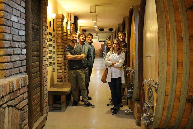 Small Group Wine Tour in Sumadija Wine Region - Key Points