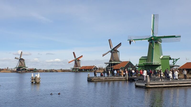 Small Group Zaanse Schans & Volendam Tour w/ Hotel Pick up - Who Would Love This Tour?
