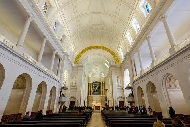 SMALL GROUP(2-6pax) Lisbon to Obidos+Fatima+Nazare) PRIVATE TOUR - A Closer Look at the Tour Experience