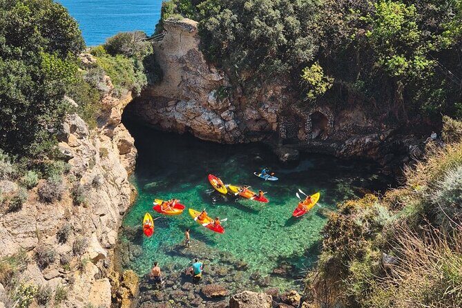 Small groups Kayak tour from Sorrento to Bagni Regina Giovanna - The Itinerary in Detail