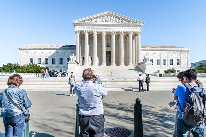 Small Guided Tour Inside the Capitol and Library of Congress - A Detailed Look at the Tour Experience