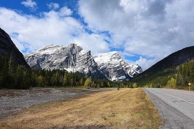 Smartphone Audio Driving Tour between Lake Louise and Calgary - Detailed Breakdown of Each Stop