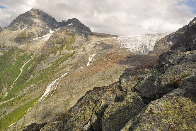 Smartphone Audio Driving Tour between Lake Louise & Revelstoke - FAQs