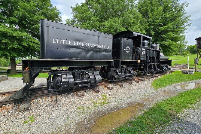 Smoky Mtn Cades Cove, RR/Logging Museum-Foothills Pky Spring Tour - The Experience: What to Expect