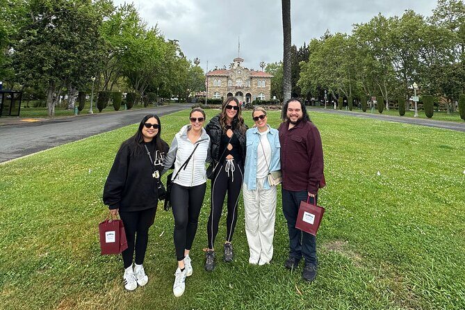 Snob Free Sonoma Plaza Walking Experience - The Real Value: Is It Worth It?