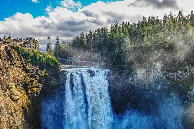 Snoqualmie Falls + Wine Tasting: All-Inclusive Small-Group Tour - A Deep Dive into the Tour Experience