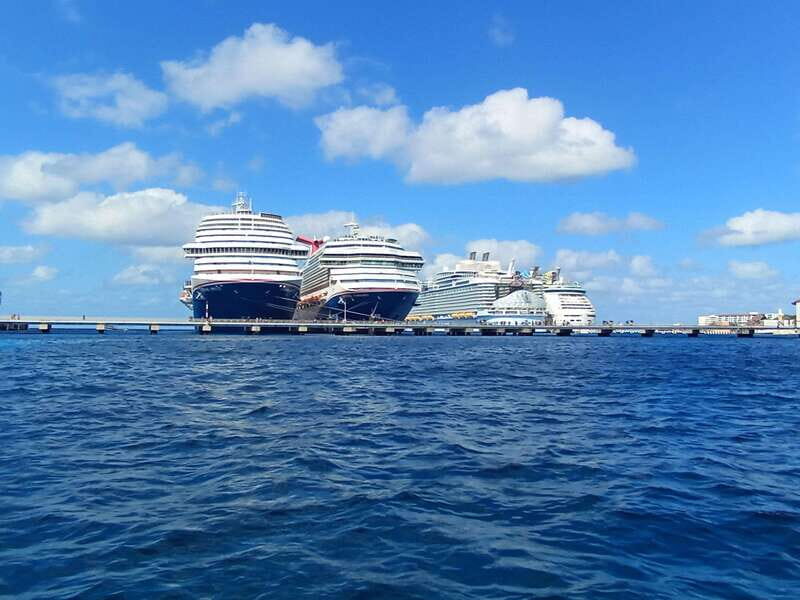 Snorkel along the coast with Chivis Del Mar. - FAQs