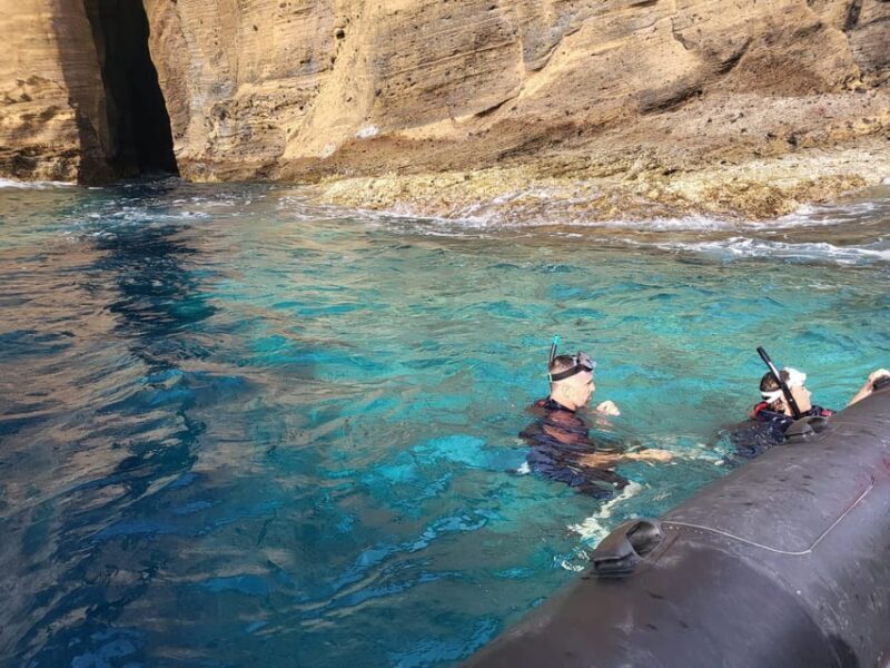 Snorkeling Tour- Vila Franca do Campo Islet - FAQs