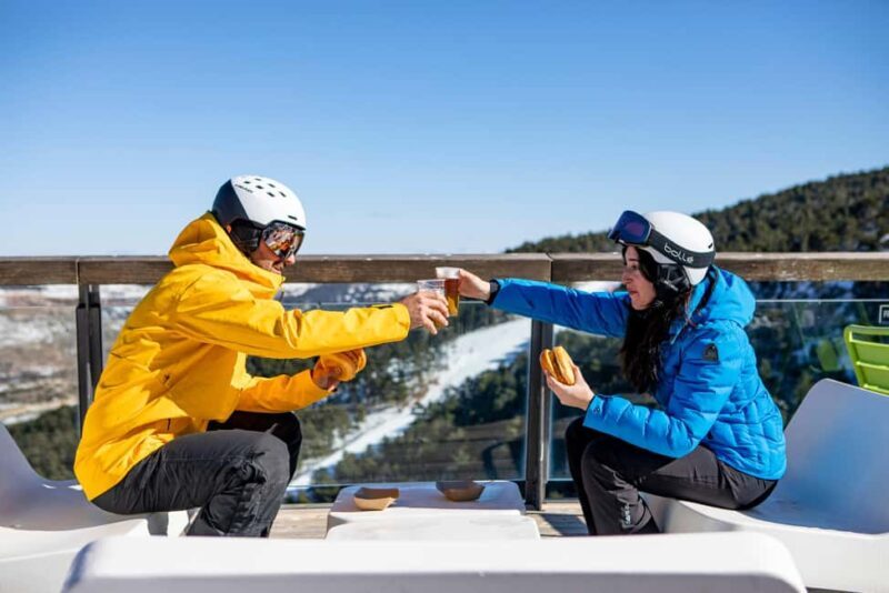 Snow getaway from Valencia: a day of sledding and fun - Starting the Day: Leaving Valencia and Reaching the Snow