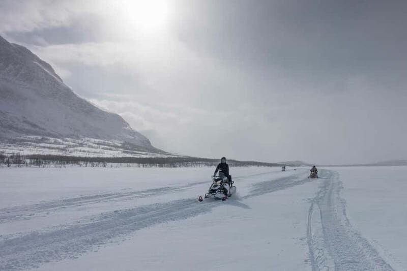 Snowmobile Adventure Abisko (Drive your own) - What You Can Expect from the Snowmobile Adventure in Abisko
