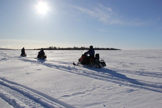 Snowmobile Adventure in Lapland - What to Expect from the Snowmobile Adventure