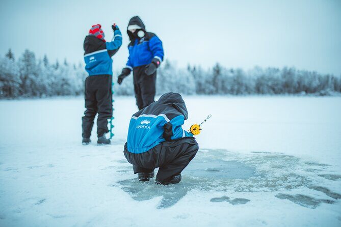 Snowmobiling and ice fishing in Apukka Resort, Rovaniemi - FAQs