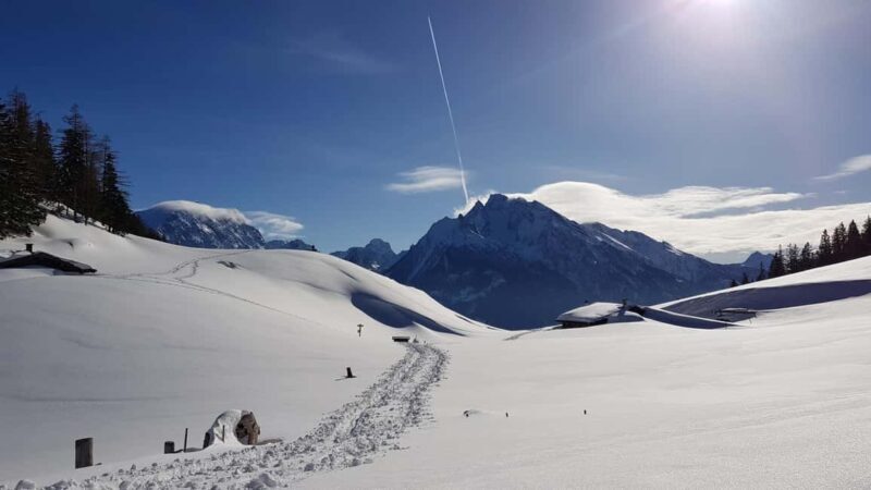Snowshoe hike in Berchtesgadener Land - What to Expect from Your Snowshoe Adventure in Berchtesgaden