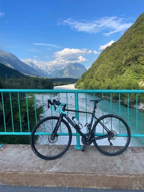 Soa valley: Guided Cycling Tour with Snacks and Support - Key Points