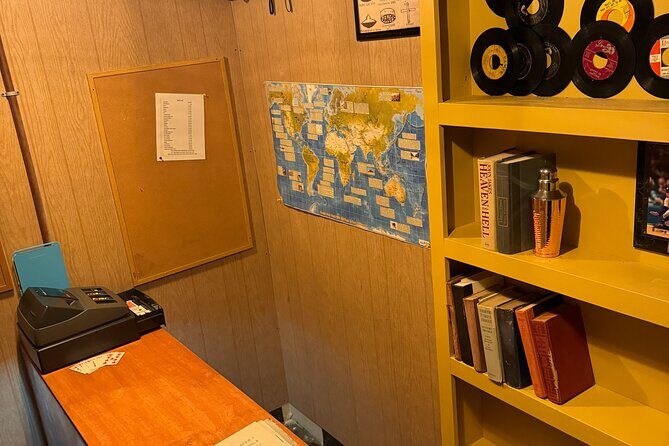 Society Zero Pawn Shop Escape Room at Extreme Escape San Antonio - Key Points