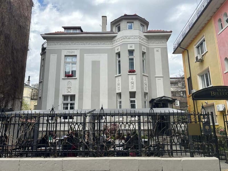 Sofia: Live Guided Tour with Headphones - Key Points