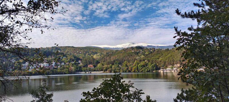 Sofia, Pancharevo lake+Iskar river, guided. Pick up drop-off - Key Points