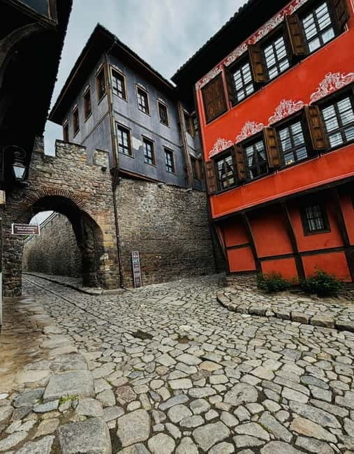 Sofia to Plovdiv Day Trip  Small Group Guided Tour - Who Is This Tour Best For?