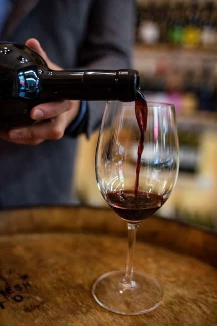 Sofia: Wine & Cheese Tasting Experience - The Itinerary: What to Expect