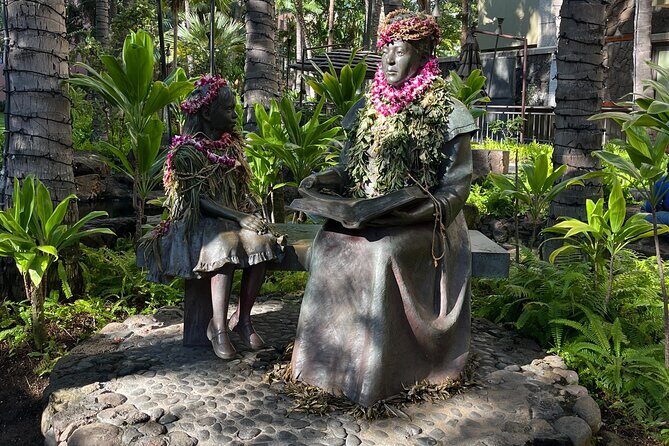 Solve a True Waikiki Murder Mystery by Foot - FAQs