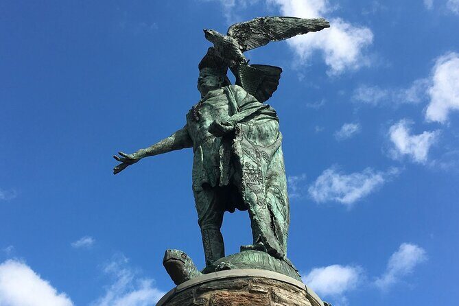 Solve the Case: Self-Guided Mystery Puzzle Walk in Philadelphia - Who Should Consider This Tour?