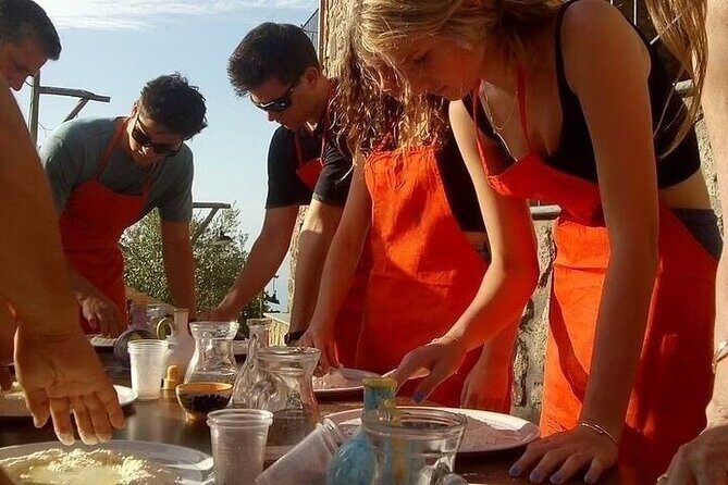 Sorrento Pizza Class with Wine, Limoncello and Transfer Included - The Sum Up