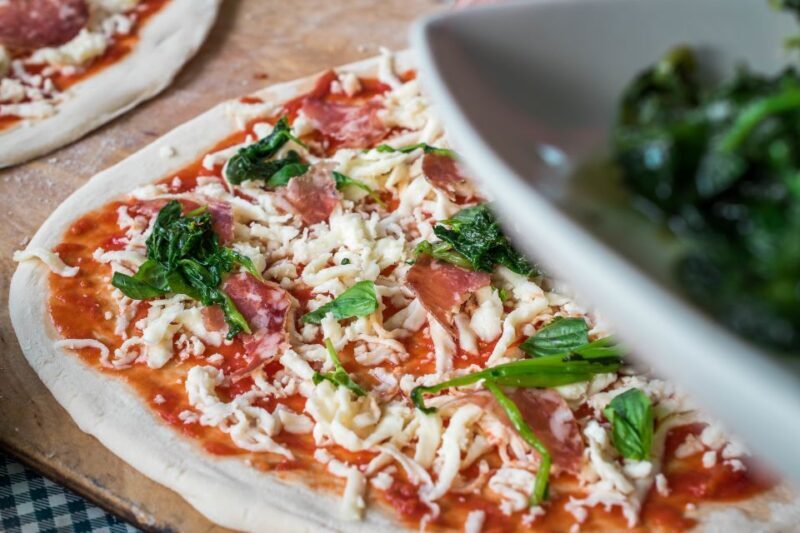 Sorrento: Pizza Making Class at Tirabusciò Cooking School - FAQs