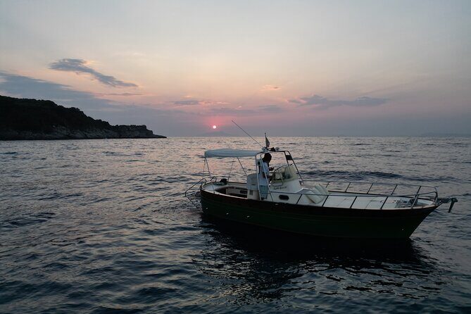Sorrento Sunset Private Tour - Premium 28ft Boat - Who Should Consider This Tour