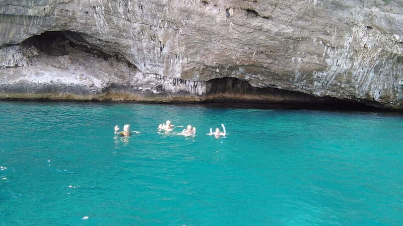 Sorrento: Yacht Day Trip to Capri with Drink and Snack - The Itinerary: What to Expect