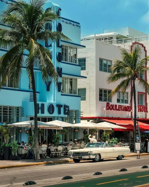 South Beach: French Guided Tour of the Art Deco District (2 hours) - The Practical Side: How the Tour Works