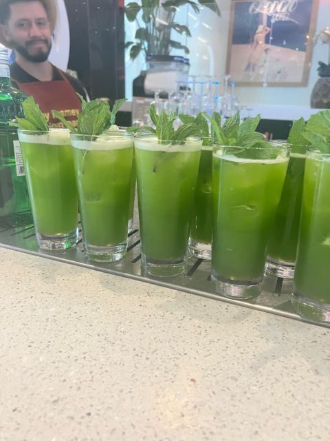 South Beach Miami Beach: Cocktails Tour - Key Points