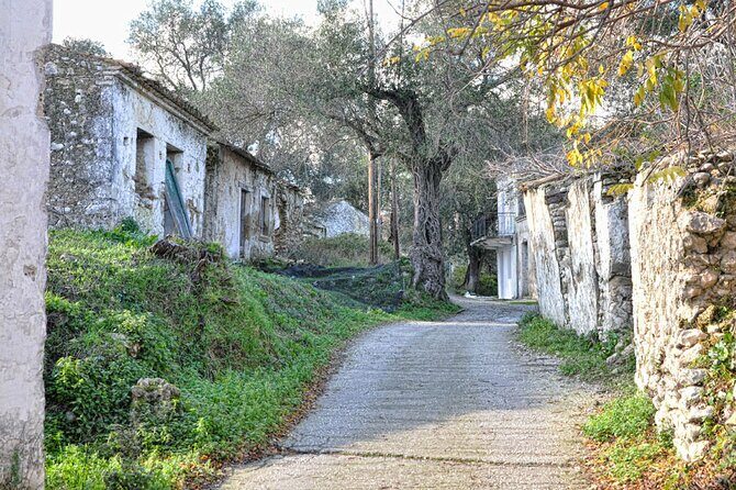 South Corfu Premium 4x4: Villages, Views & Flavours - Who Should Consider This Tour?