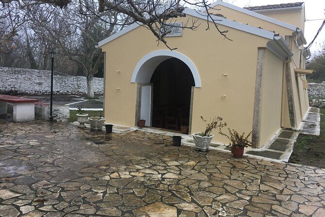 South Corfu Premium 4x4: Villages, Views & Flavours - FAQs about the South Corfu Premium 4x4 Tour