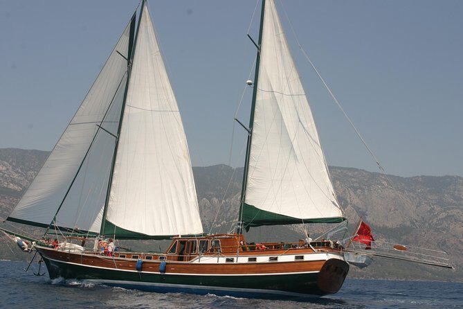 South Fuerteventura VIP Cruise on board a Turkish Gulet - The Downside and Considerations