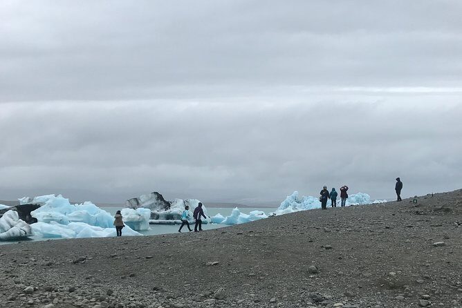 South Iceland and Glacier Lagoon: Jökulsárlón with Boat Tour - FAQ