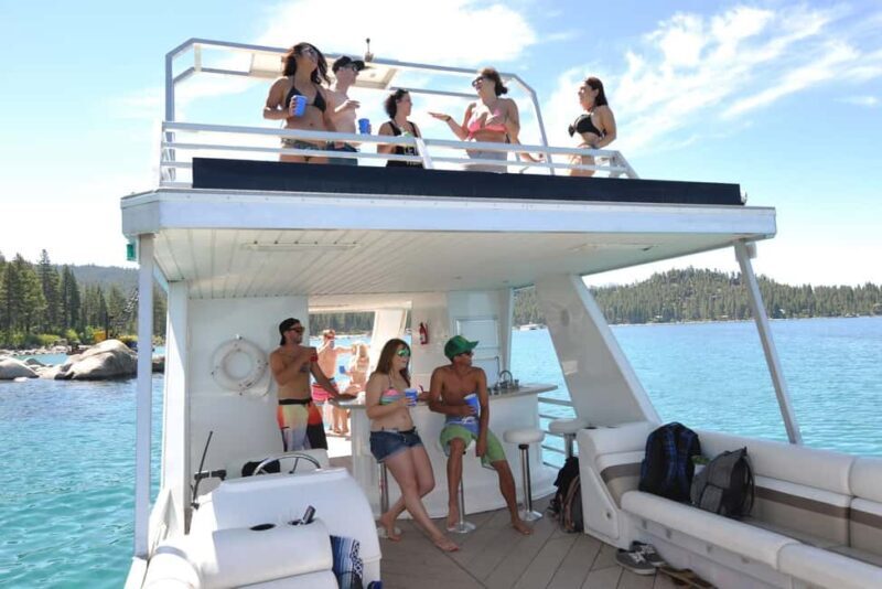 South Lake Tahoe: 36-Foot Weekender Pontoon Boat Rental - The Experience of Renting a 36-Foot Weekender Pontoon Boat