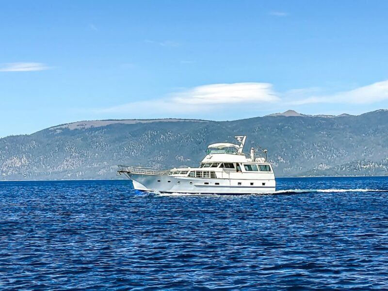South Lake Tahoe: Sightseeing Cruise of Emerald Bay - The Experience on the Yacht