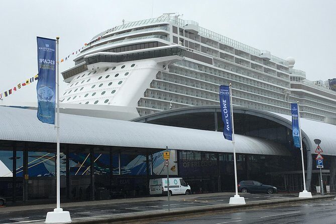 Southampton Cruise Terminal to London Via Stonehenge - What to Expect on Your Journey