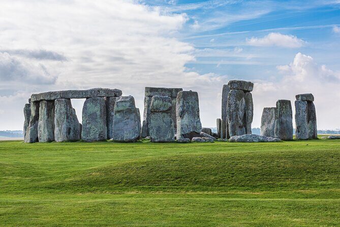 Southampton to London via Attraction of your choice (Stonehenge, Windsor etc) - Frequently Asked Questions