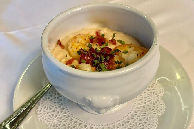 Southern Traditions Dinner Tour - A Close Look at the Southern Traditions Dinner Tour in Savannah