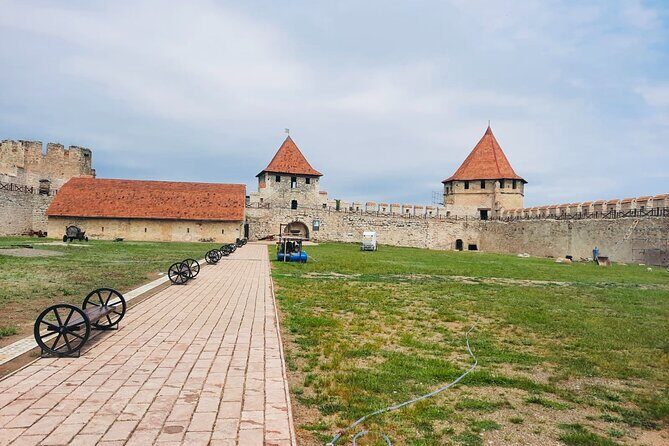 Soviet Heritage of Transnistria and Castle Mimi Winery - Key Points