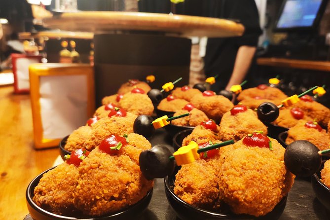 Spanish Wine and Tapas Tour in a Local Neighborhood in Barcelona - Stop 1: Get Oriented Without Feeling Rushed